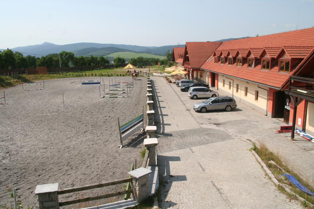 Hotel Farma Vysoka Chrastava Extérieur photo