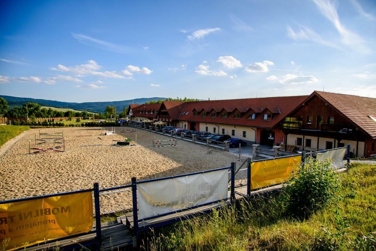 Hotel Farma Vysoka Chrastava Extérieur photo